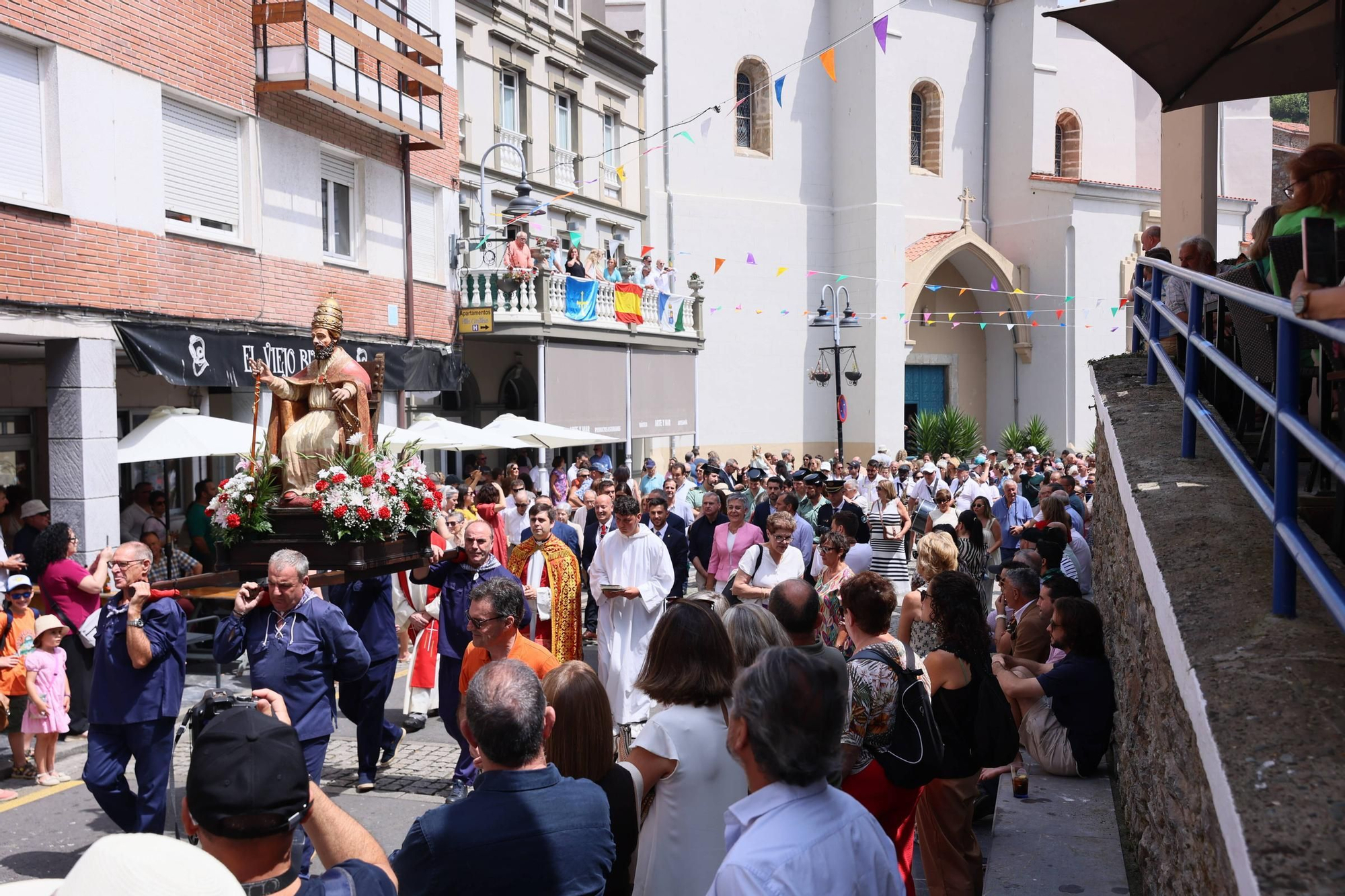 EN IMÁGENES: así fue el día de L'Amuravela en Cudillero
