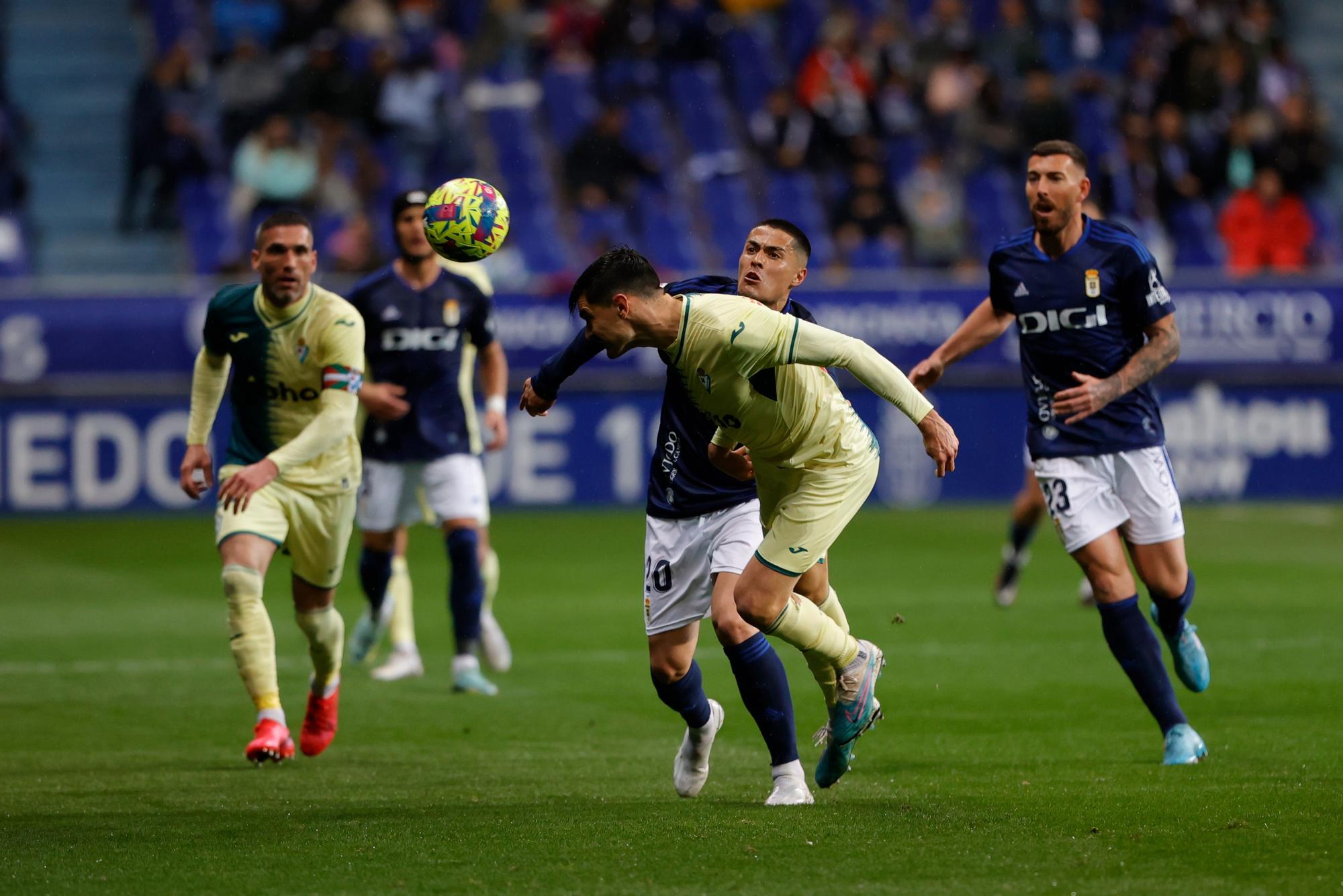 Así fue el encuentro entre el Real Oviedo y el Eibar