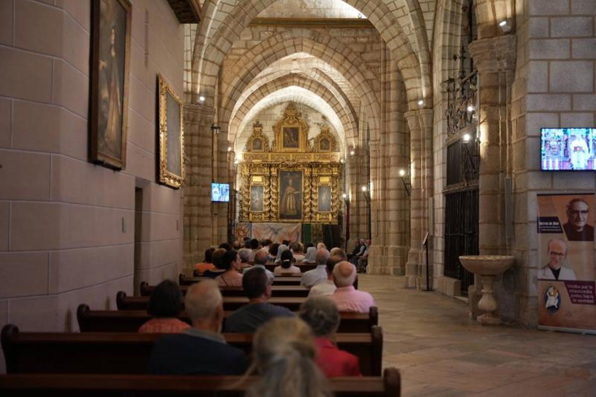 Fotogalería | Badajoz conmemora a San Juan Bautista en una un solemne acto en la catedral