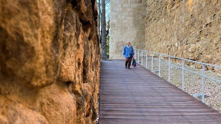 Estado de la pasarela tras su rehabiltiación.