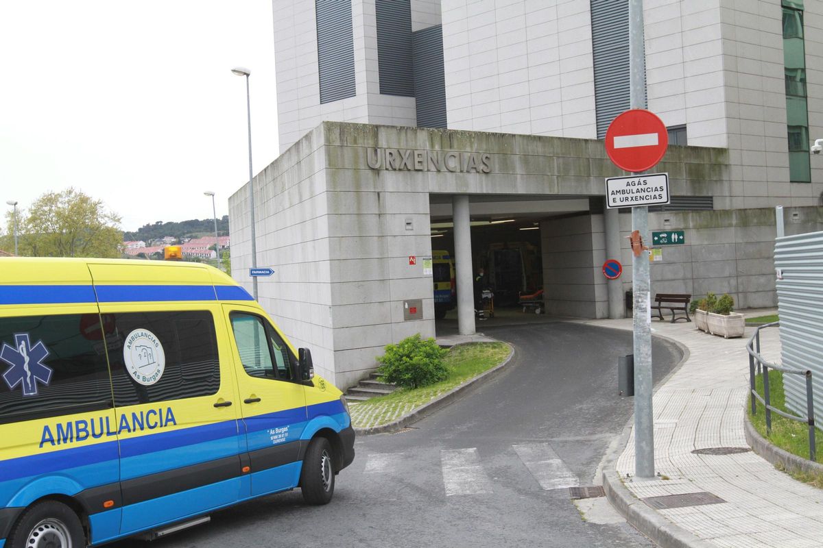 Edificio del CHUO donde se encuentra el área de Urgencias.