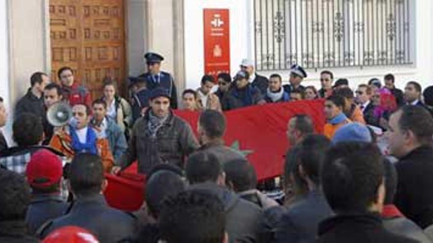 Partidos políticos marroquíes piden debatir Ceuta y Melilla en la ONU
