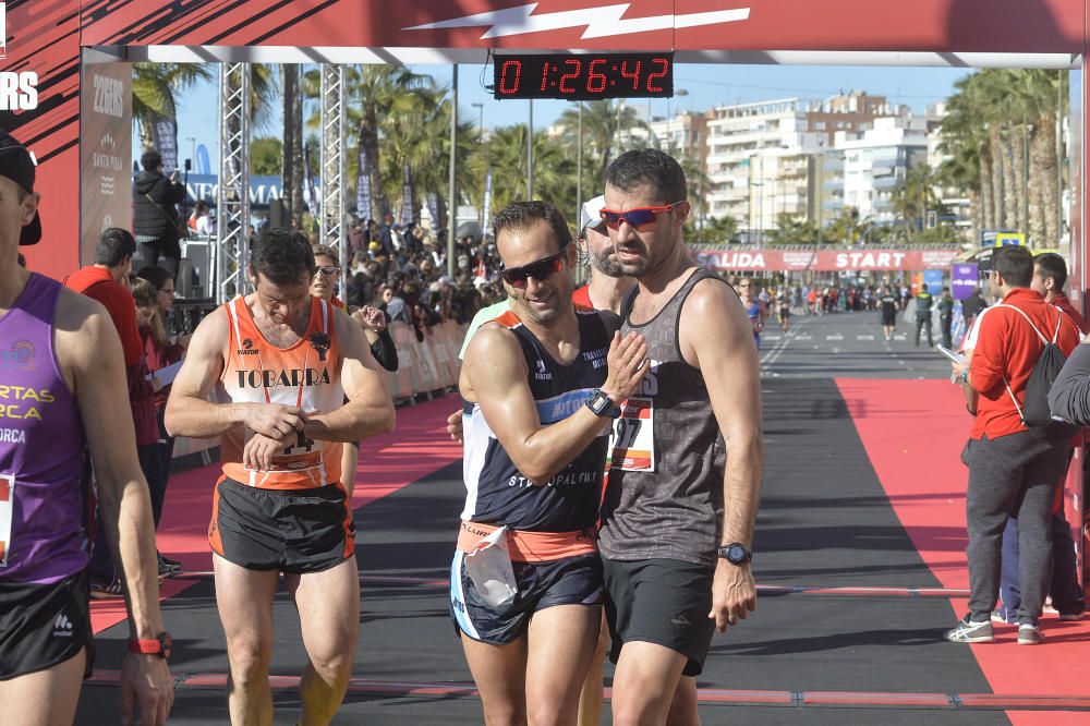 El keniata ha superado al marroquí Hassane Ahouchar con un tiempo de 1:04:29