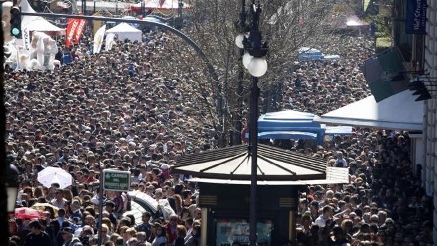 Una ciudad abarrotada por la fiesta