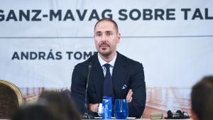 Archivo - El empresario András Tombor ofrece una rueda de prensa, en el Hotel Wellington, a 3 de julio de 2024, en Madrid