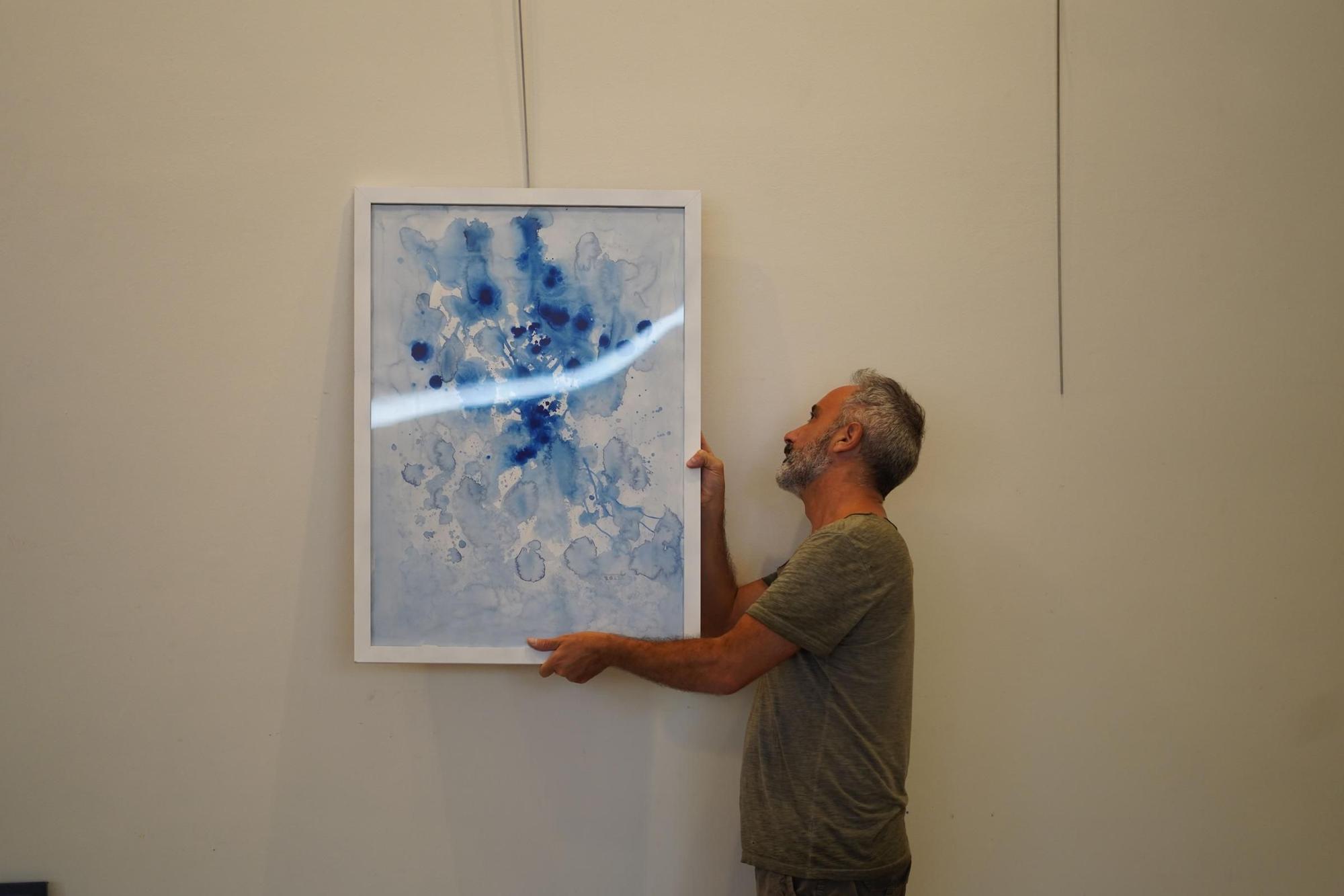 El pintor Manuel Rodríguez Méndez dedica a los árboles su última exposición, ‘Arborescencias’, que se inaugura este viernes en el Club Diario de Ibiza