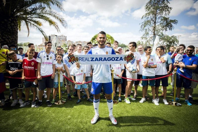 Presentación de Luis Suárez