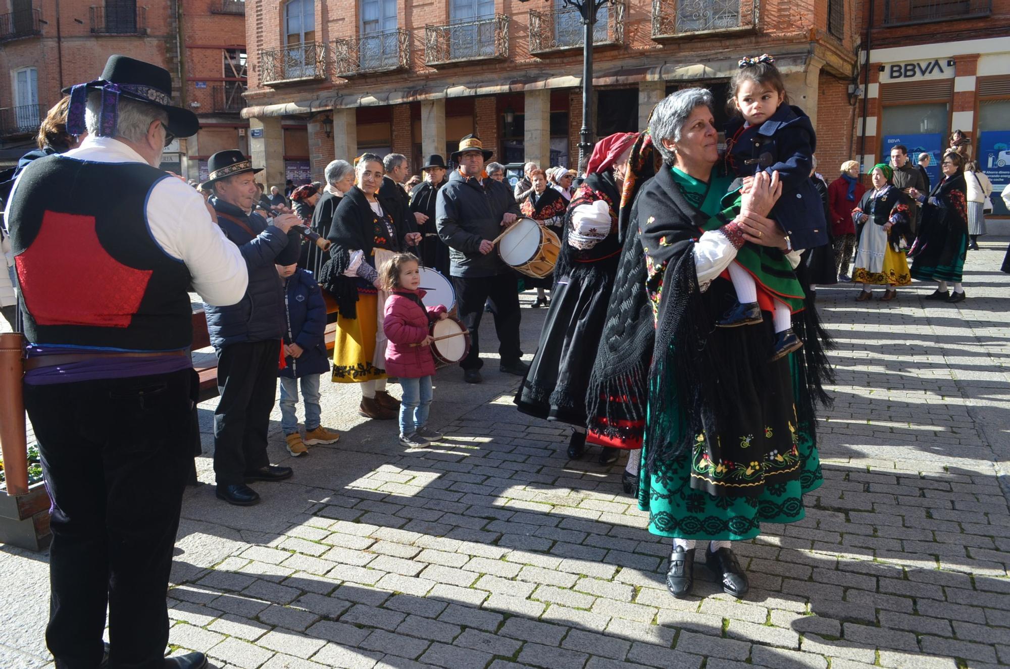 Así ha sido la Fiesta de las Candelas en Benavente