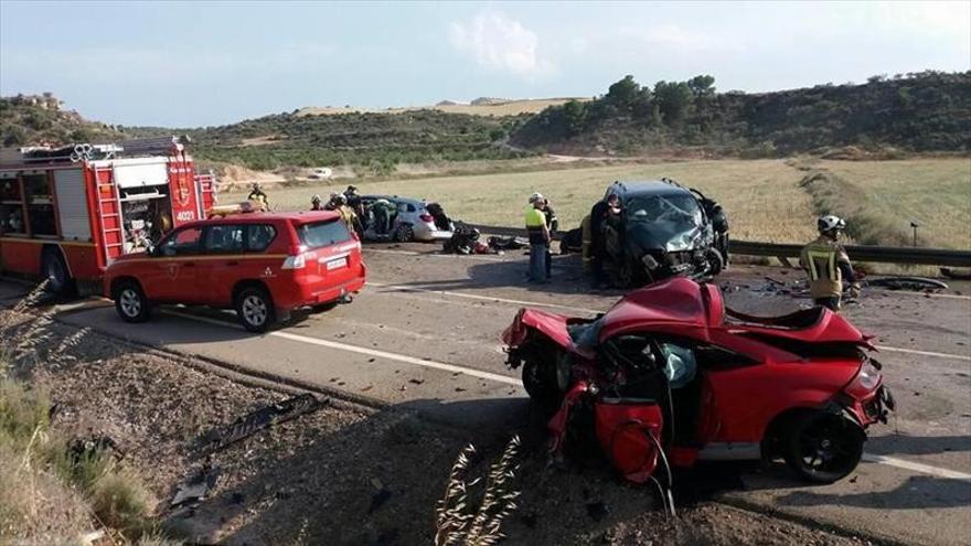 Dos muertos y cinco heridos graves en dos accidentes