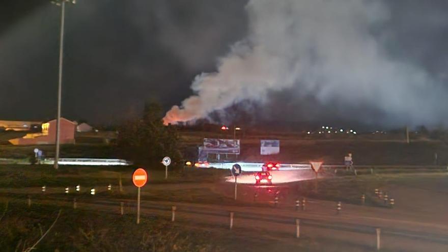 Uno de los incendios declarados en las últimas horas, este en concreto en las inmediaciones de Oviedo.
