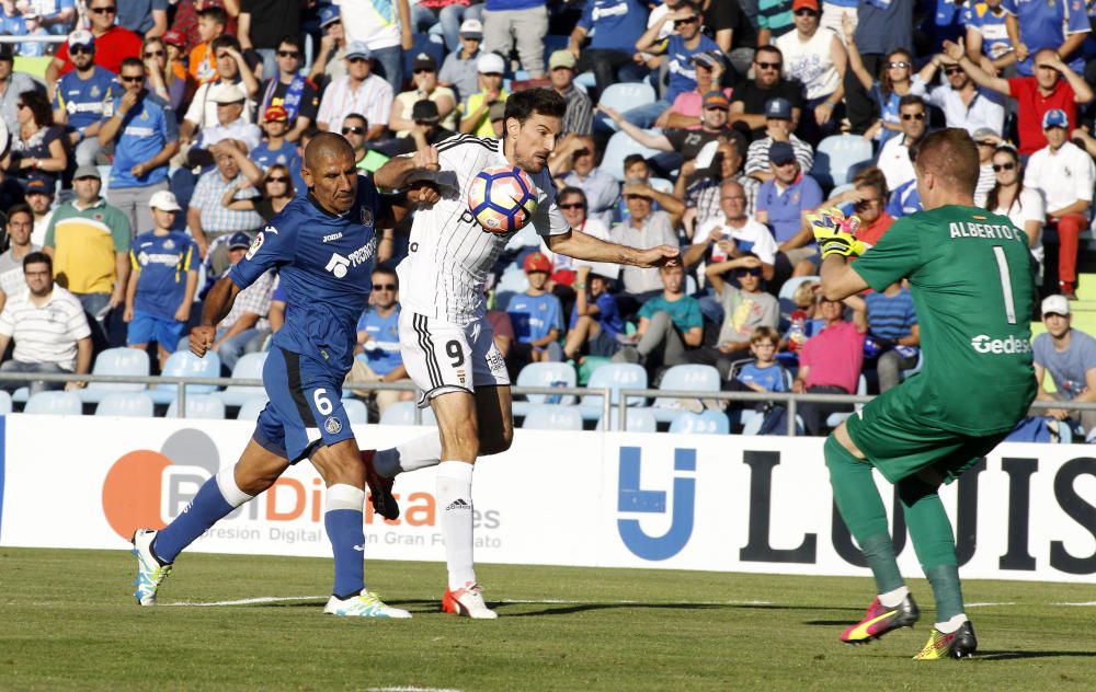 El partido entre el Getafe y el Real Oviedo, en imágenes