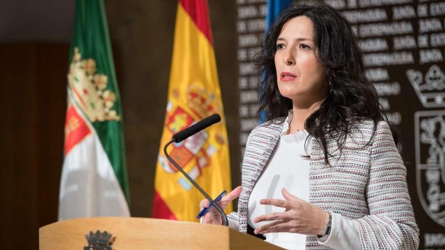 La consejera de Educación, Esther Gutiérrez.