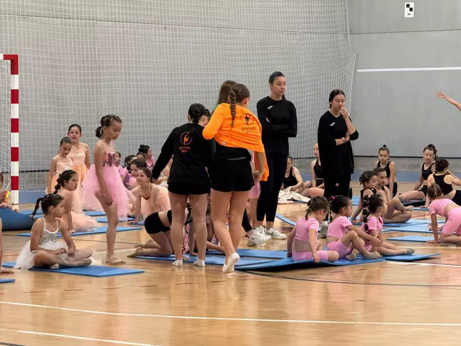 Así fue el fin de curso de gimnasia rítmica del PDM de Siero