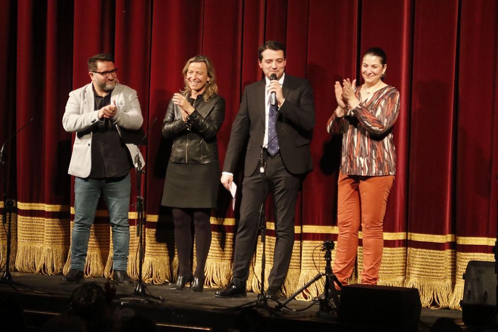 El Gran Teatro acoge la fiesta del Carnaval de los Mayores