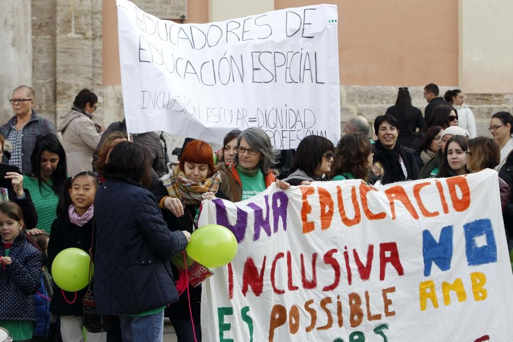 Protesta de educadores de infantil y especial