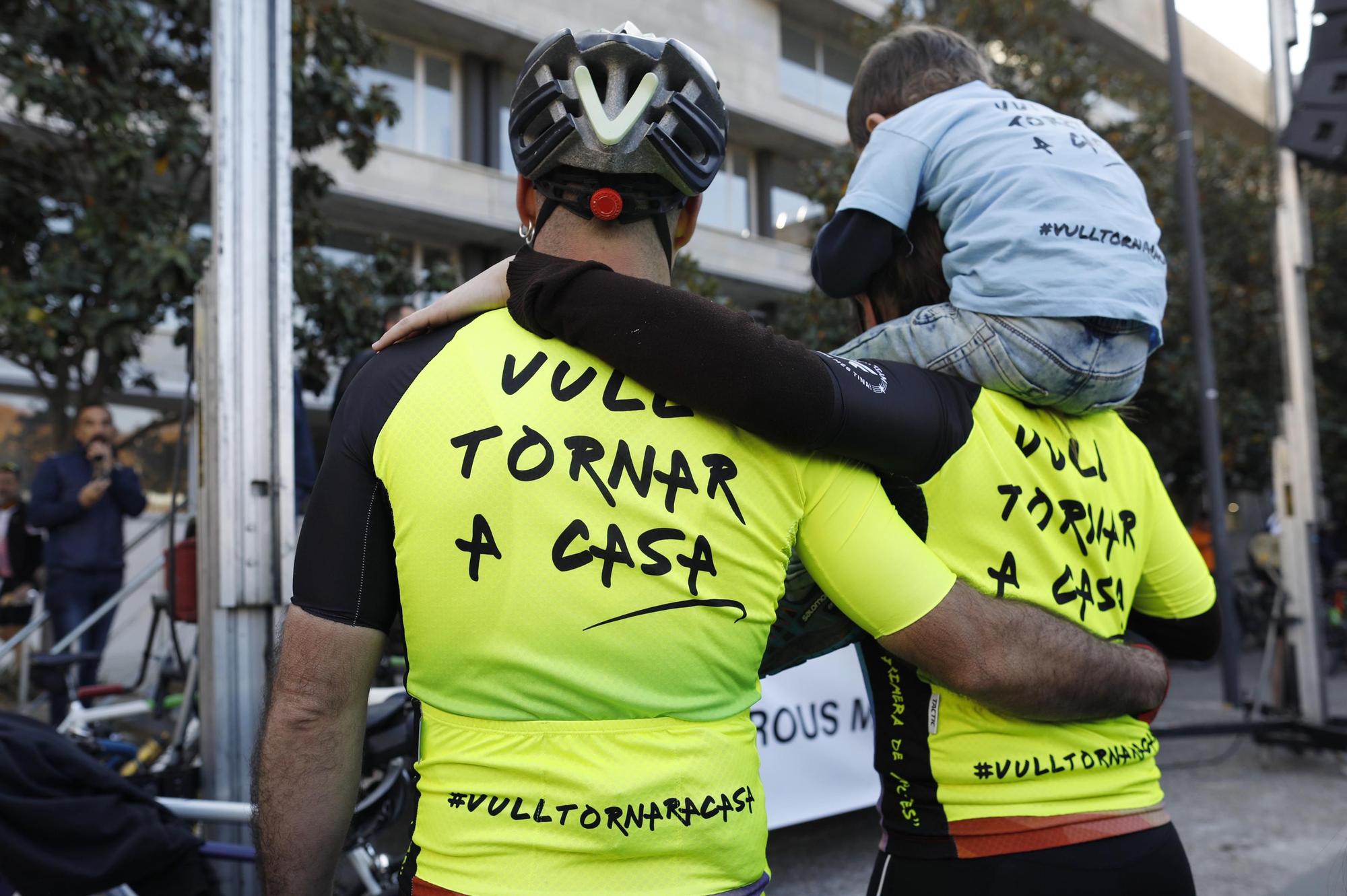 Un miler de persones diuen adeu a la ciclista de Girona atropellada mortalment per un conductor begut