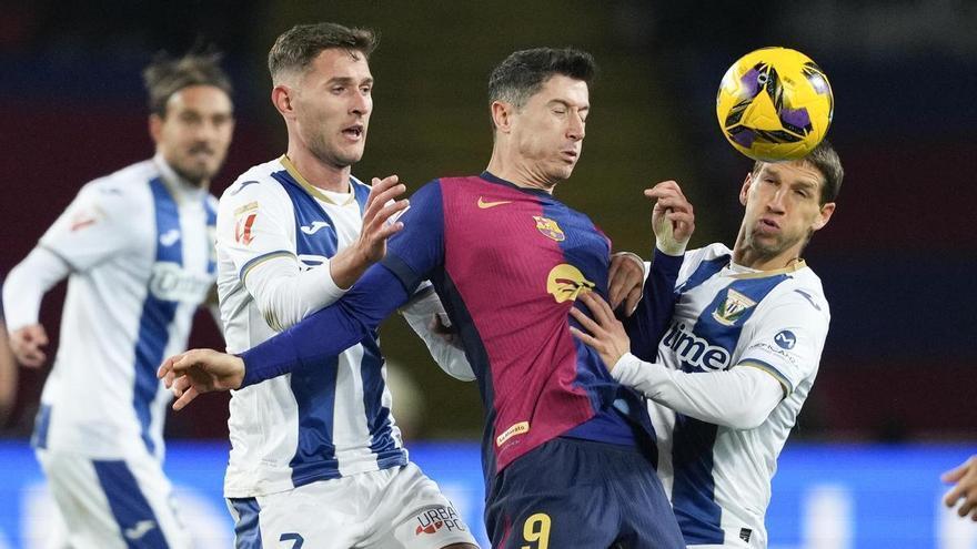 El Sporting tiene avanzado el fichaje de Jorge Sáenz, central del Leganés