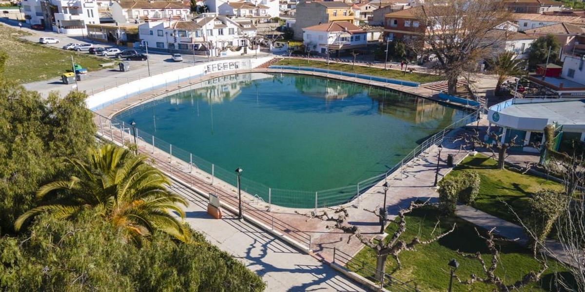 Balsa de Cela, la piscina natural de Almería con un manantial de aguas termales con propiedades curativas