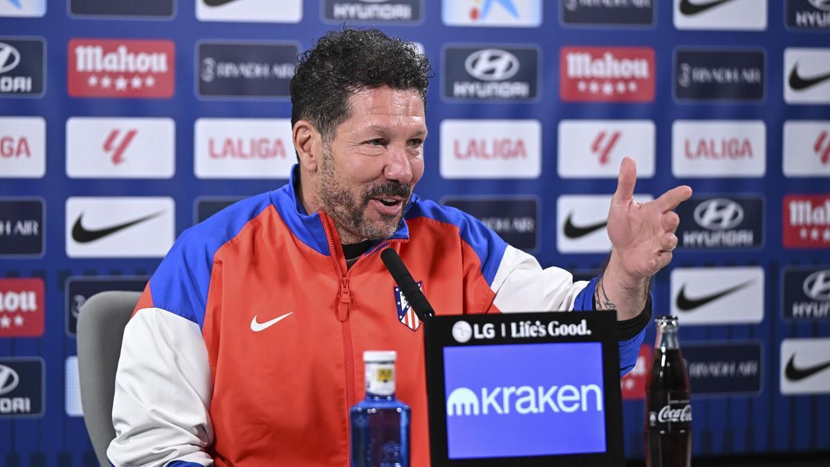 El 'lío' de Simeone con Baena: "Me tomas por tonto"
