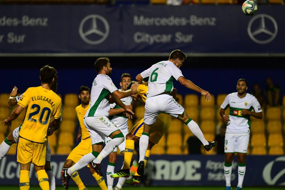 Alcorcón 1 - 2 Elche C. F.