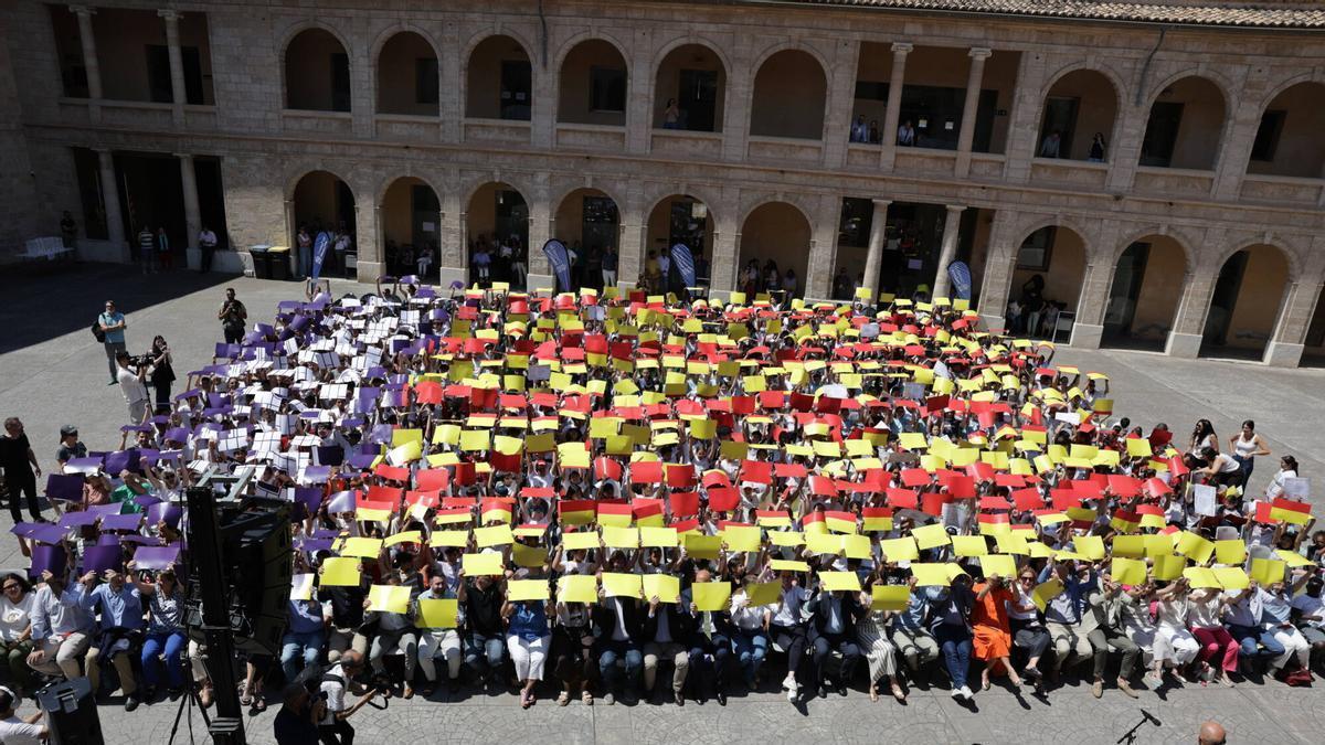 Un millar de escolares mallorquines reivindican el "valor cultural" de La Balanguera en la Misericòrdia de Palma