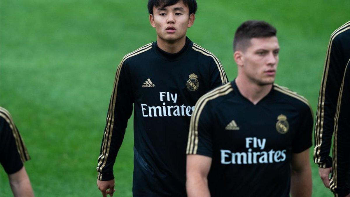 Jovic, durante un entrenamiento con el Madrid