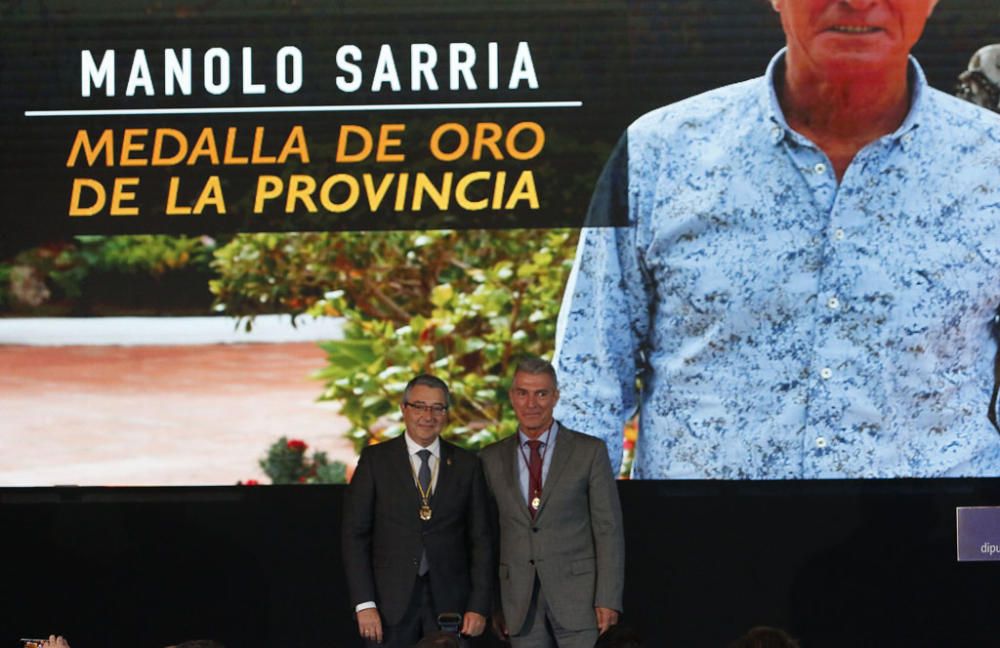 La Diputación ha entregado este viernes las Medallas de Oro del Día de Málaga en la iglesia Nuestra Señora del Rosario de La Cala del Moral