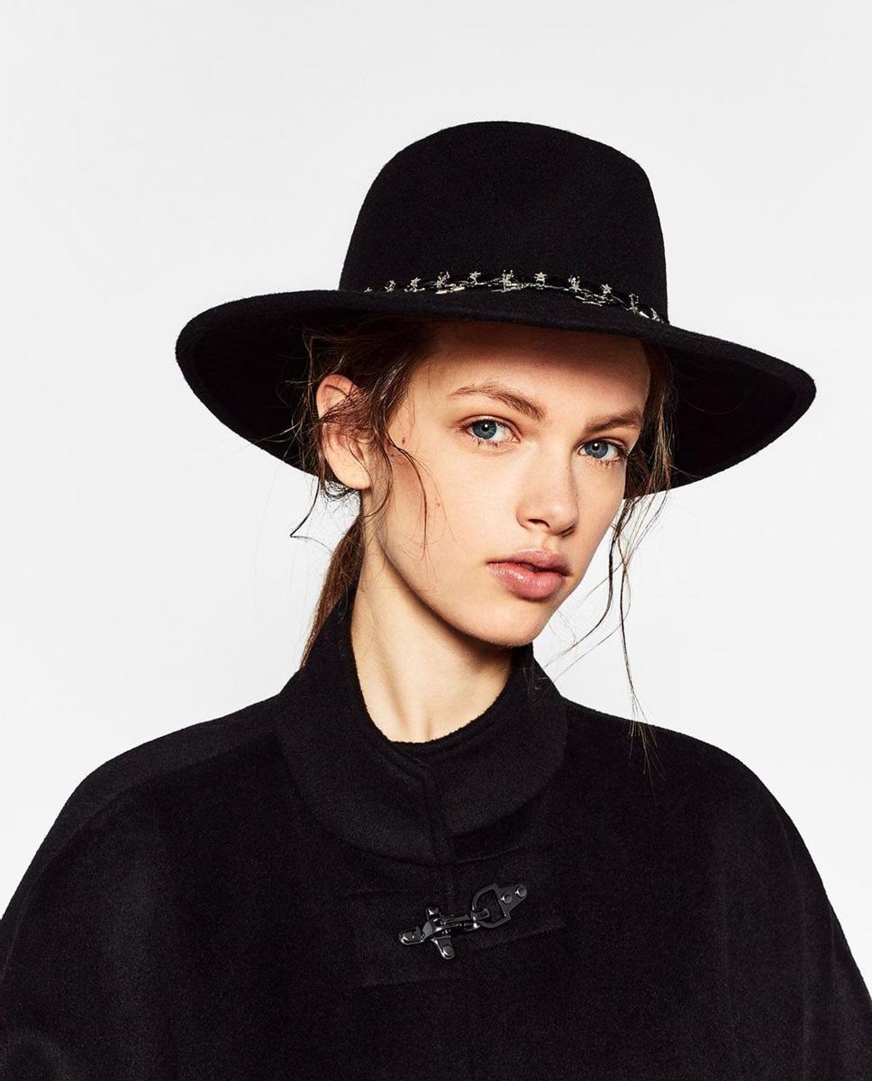 Sombrero con detalles de Zara
