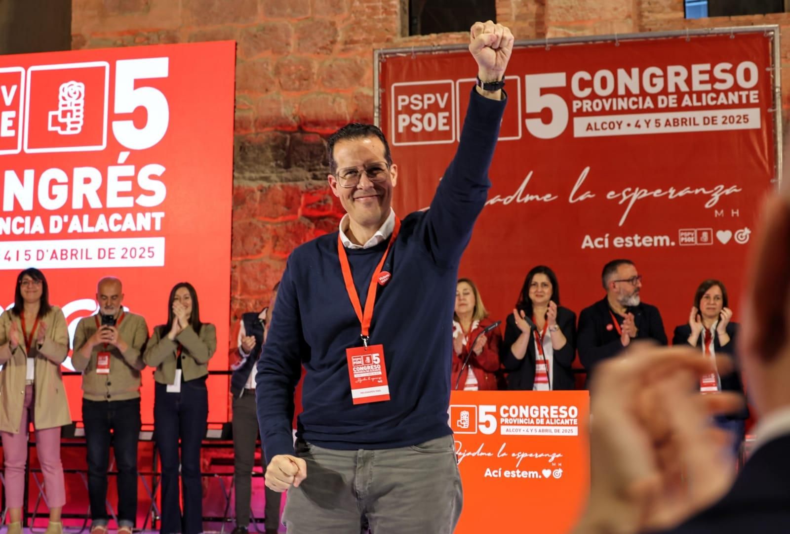Leire Pajín abre el congreso provincial del PSOE alicantino celebrado en Alcoy