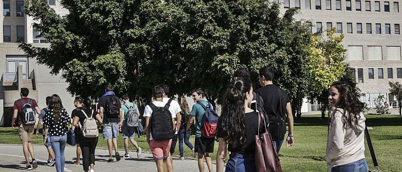 Las carreras vinculadas a la salud vuelven a acaparar la mayor demanda universitaria