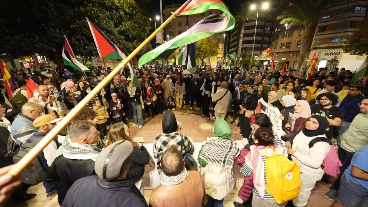 ‘La Panderola’ se vuelca con la protesta a favor de Palestina