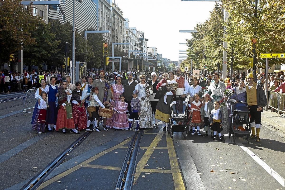 Ofrenda de Flores (grupos de Fun a Ore)