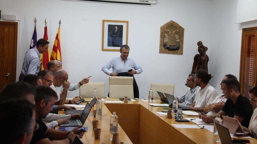 Los docentes de Formentera cobrarán 400 euros más por la triple insularidad
