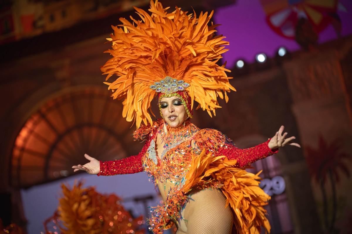 Concurso de comparsas del Carnaval de Santa Cruz de Tenerife 2026 - 1º.- Bahía Bahitiare