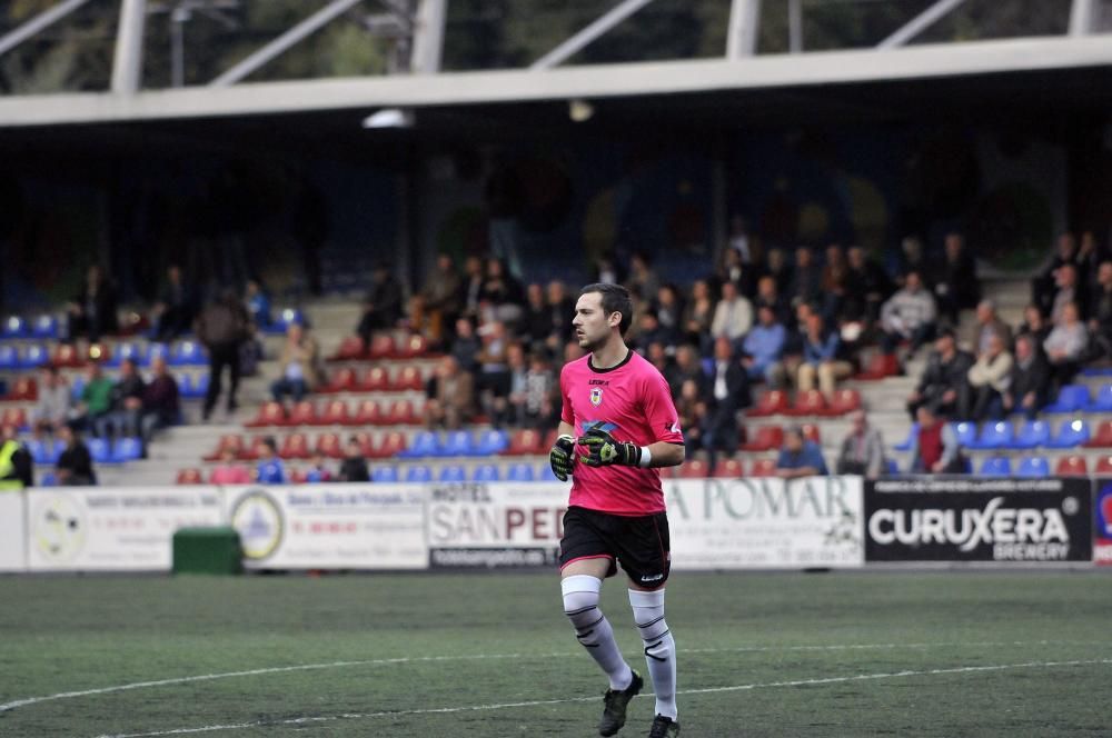 El partido entre el Langreo y el Tuilla, en imágenes