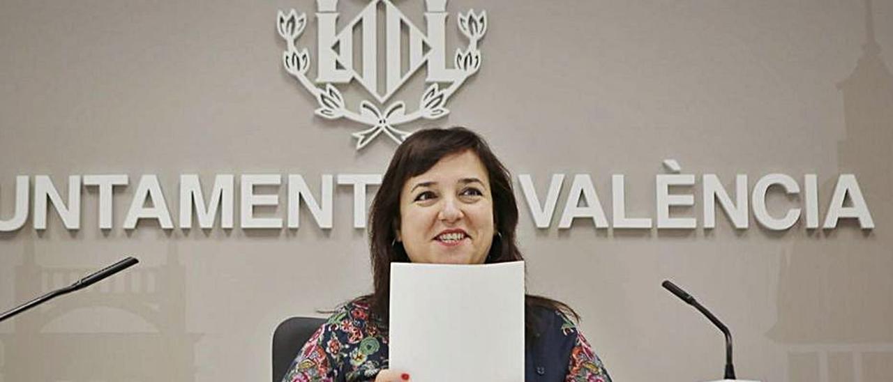 La concejala de Vivienda, Isa Lozano. | LEVANTE-EMV
