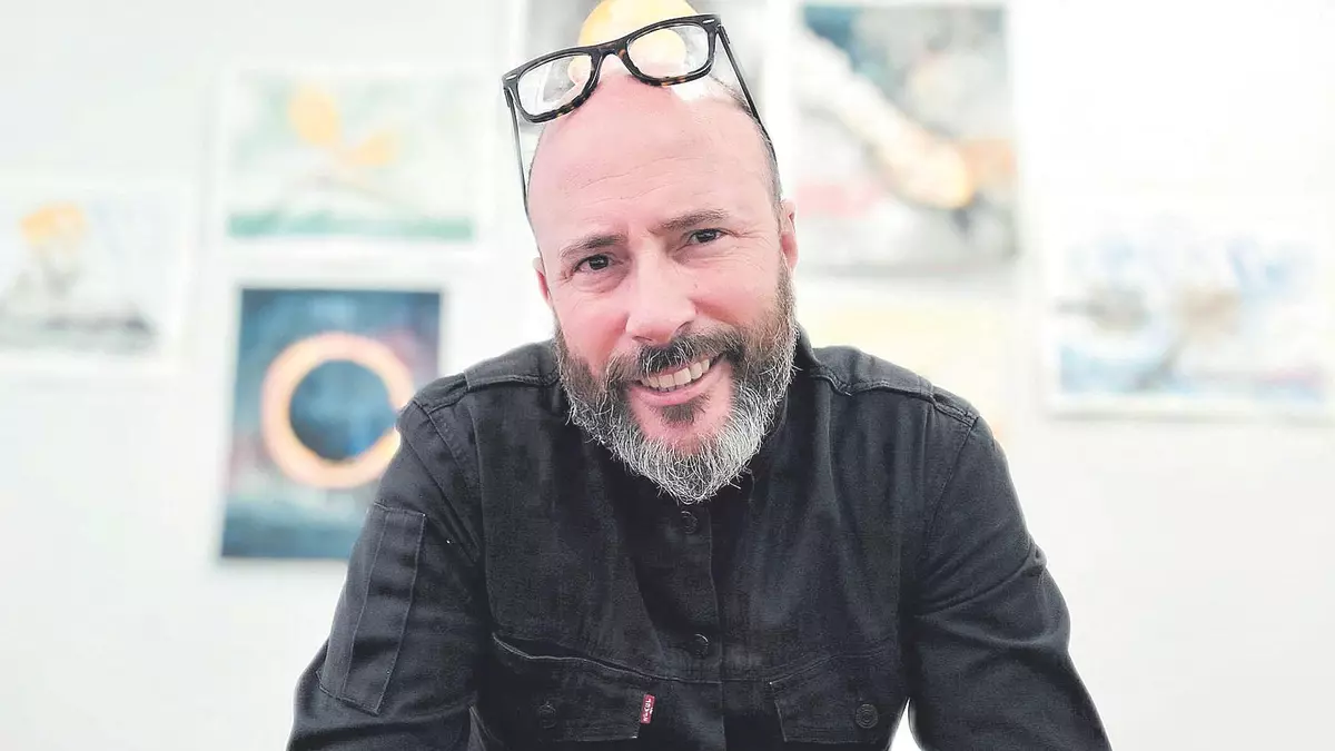 Avelino Sala, el gijonés que ha descubierto el secreto para vivir del Arte y lleva su nombre por Madrid, Moscú, Nueva York...
