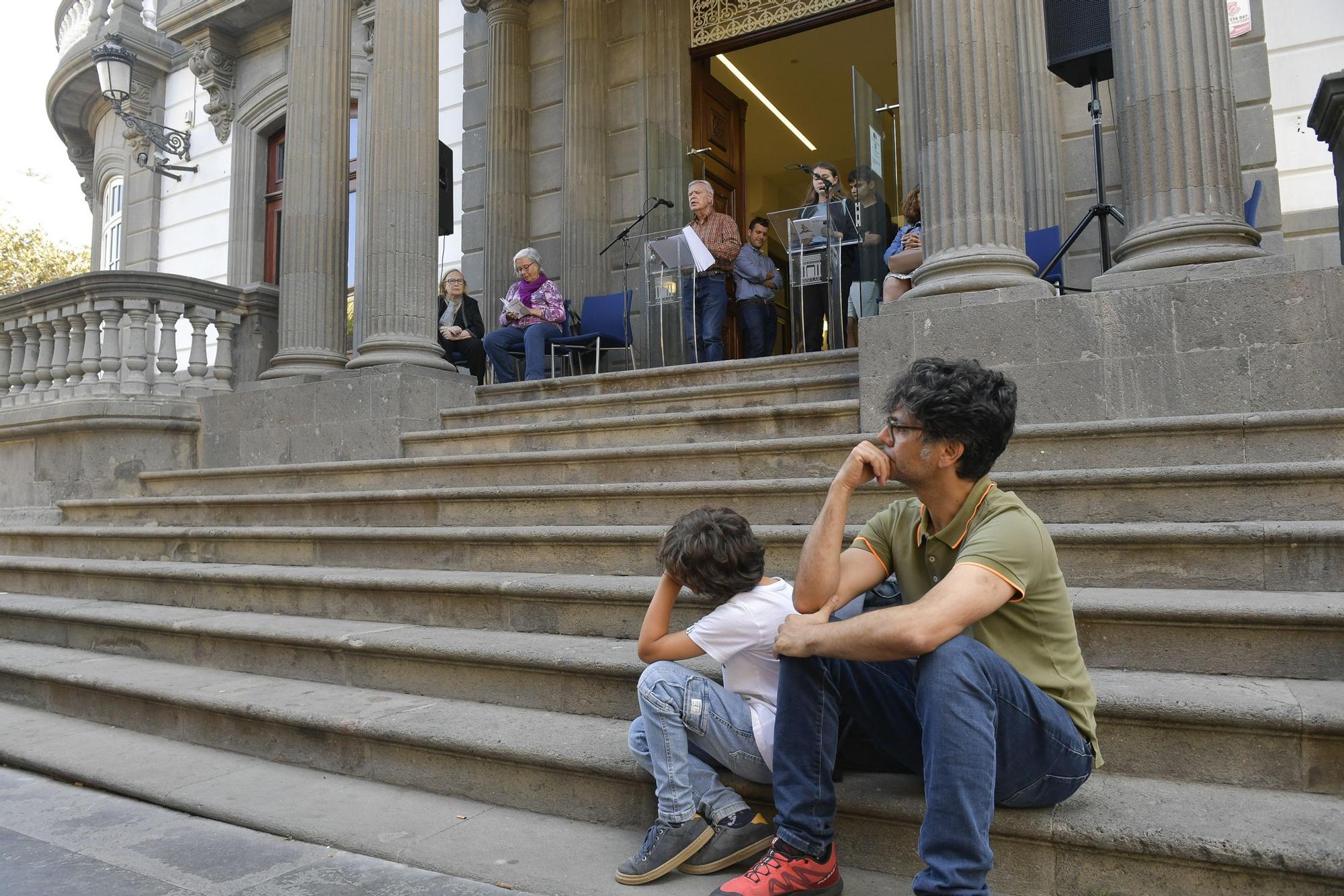 Lectura pública de 'El Principito' en la Plaza de las Ranas