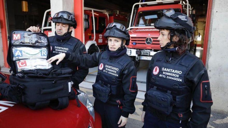 Sanitarios de bomberos entrenados con técnicas del Ejército de EEUU prestarán asistencia a los GOES de la Policía Nacional