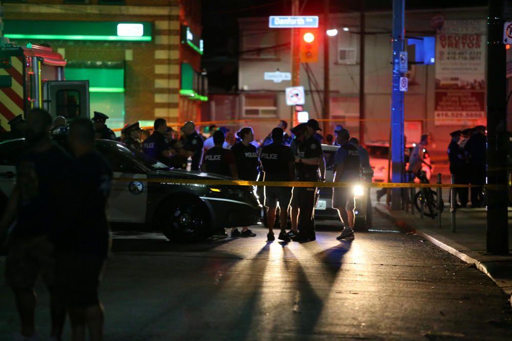 Un tiroteo en Toronto deja al menos dos muertos