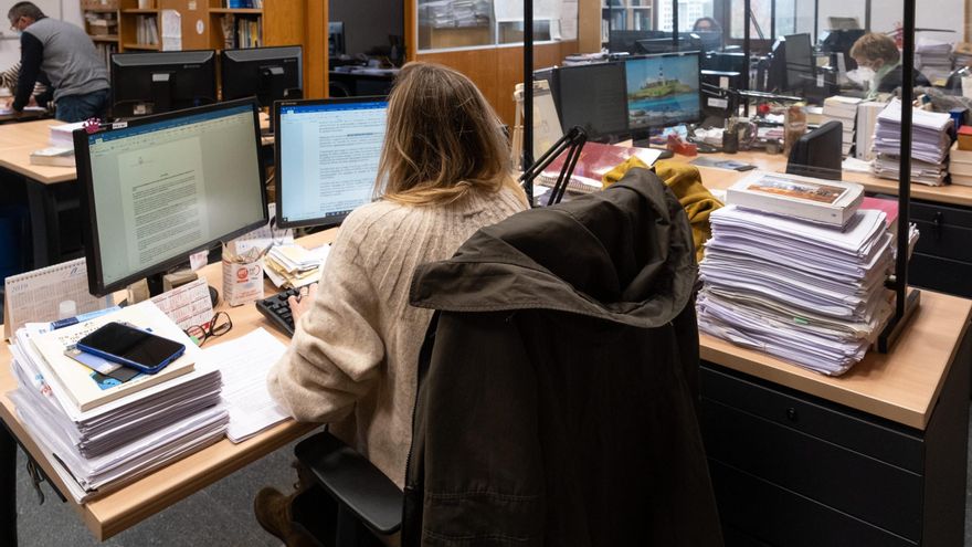 La Xunta pasará examen a su plantilla y penalizará a los empleados si no rinden