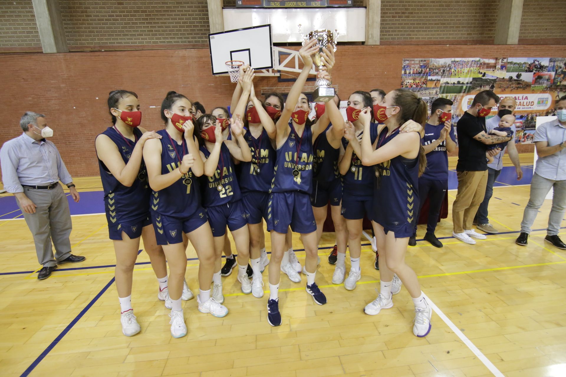 Final cadete de baloncesto femenino