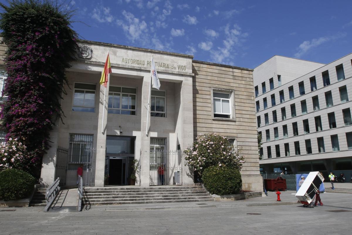 Sede de la Autoridad Portuaria en Praza da Estrela.