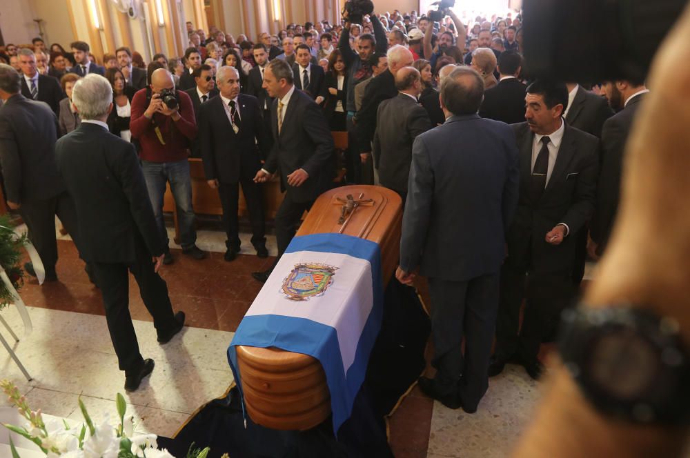 Funeral de Chiquito de la Calzada en La Trinidad - La Opinión de Málaga