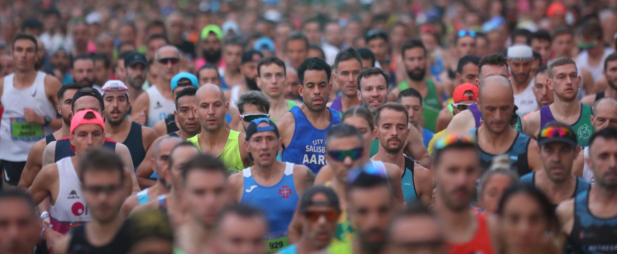 Media Maratón Valencia 2022: Salida y Meta | Busca tu foto