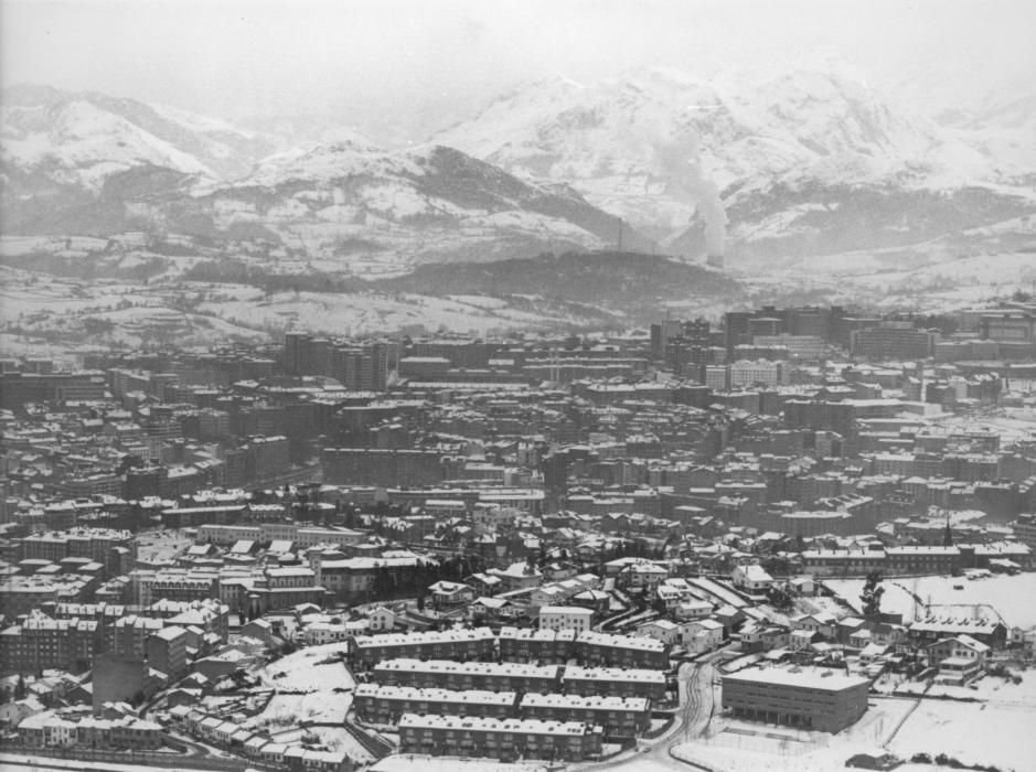 La nevada de 1993 que causó estragos en Asturias y cubrió Oviedo