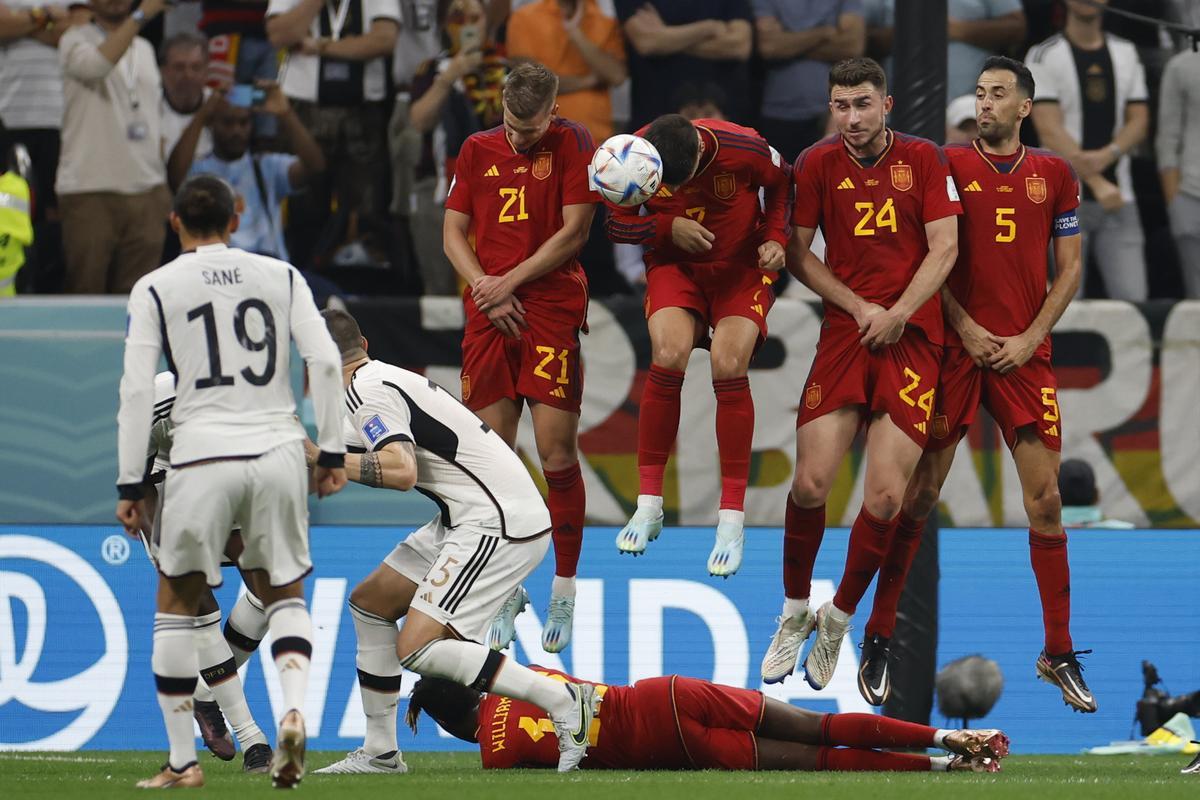 Fase de grupos del Mundial de Fútbol Qatar 2022 entre España y Alemania en el estadio Al Bait en Al Khor (Catar)