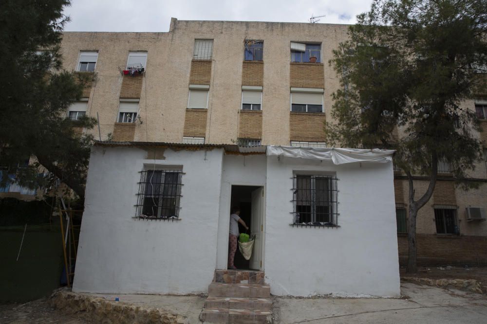 Los vecinos denuncian que «más del 90% de las personas que habitan en un sector del barrio residen de manera ilegal»