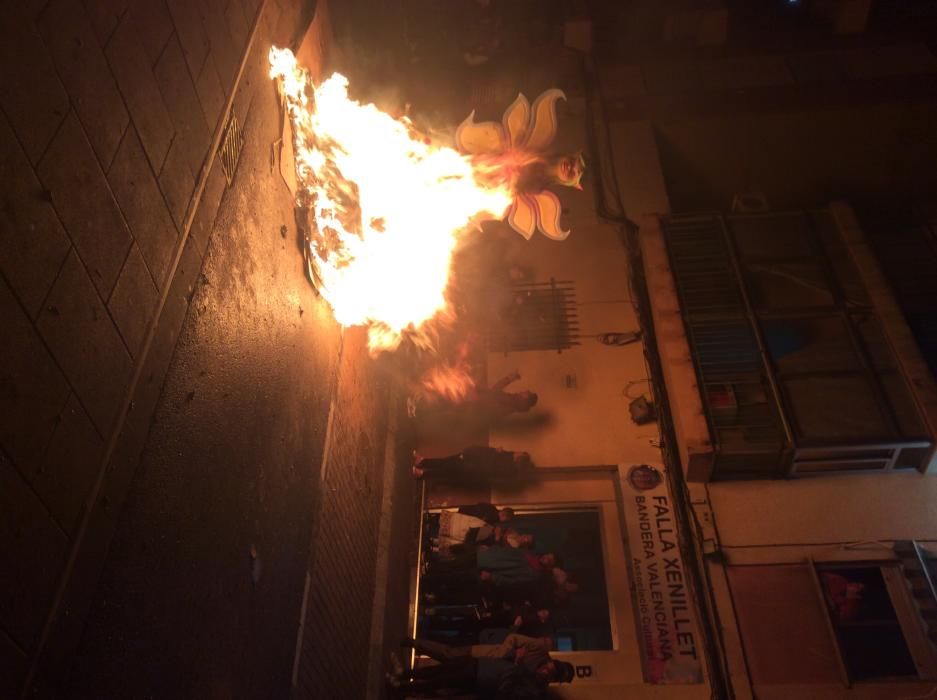 Cremà de la falla infantil de Xenillet de Torrent.