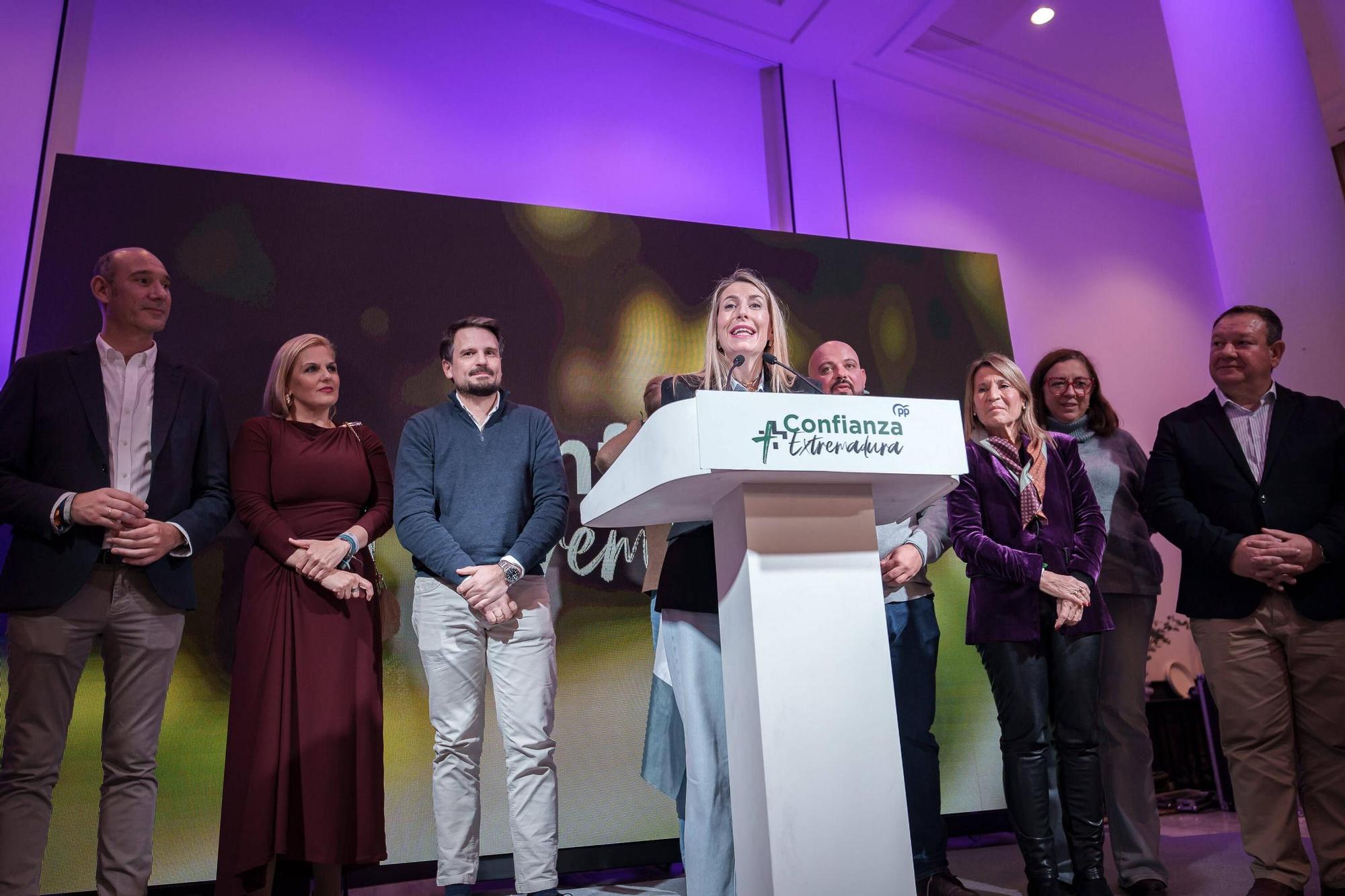 FOTOGALERÍA | María Guardiola gana las elecciones